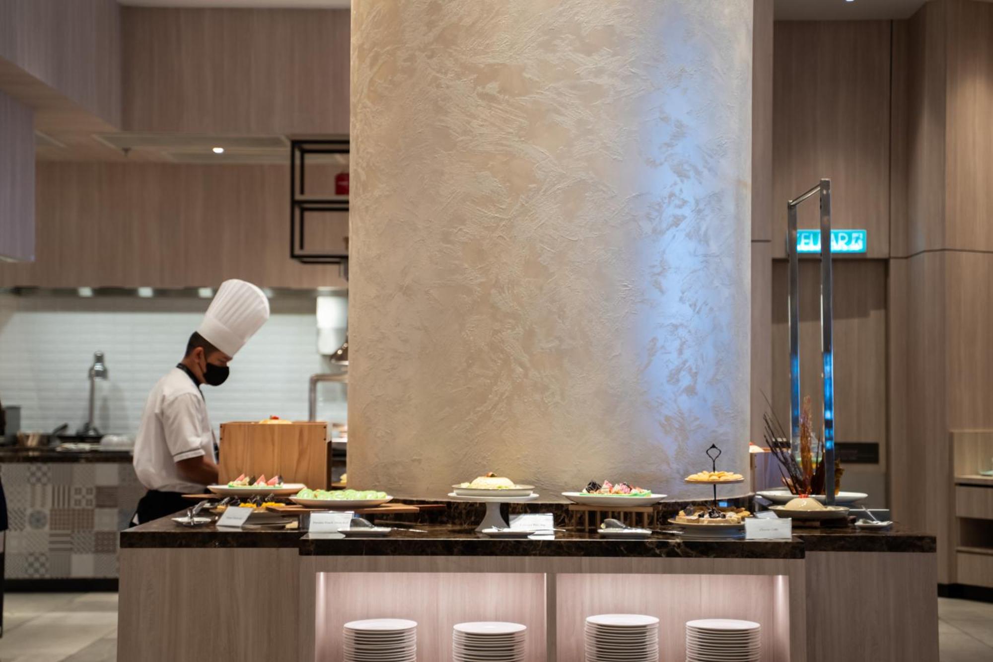 Courtyard By Marriott Setia Alam Hotel Екстериор снимка